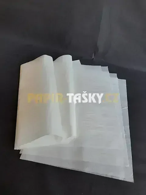 PEČICÍ PAPÍR – BARVA BÍLÁ 40×60 cm